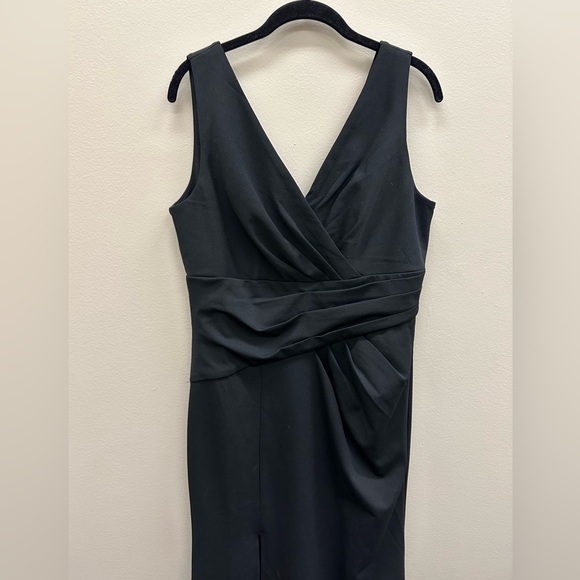 NWT Long Formal Dress, Wedding, Evening Gown, Floor Length, Sleeveless Size L - Picture 2 of 11